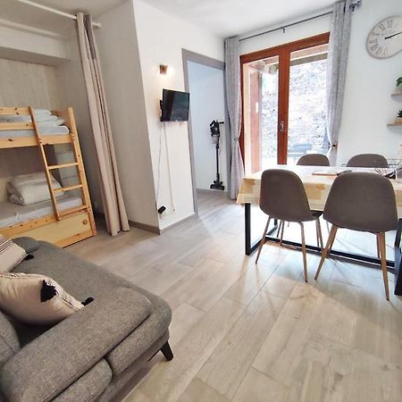 Le Reflet Des Montagnes, Studio, Centre Luchon, 4 Personnes Bagnères-de-Luchon Extérieur photo
