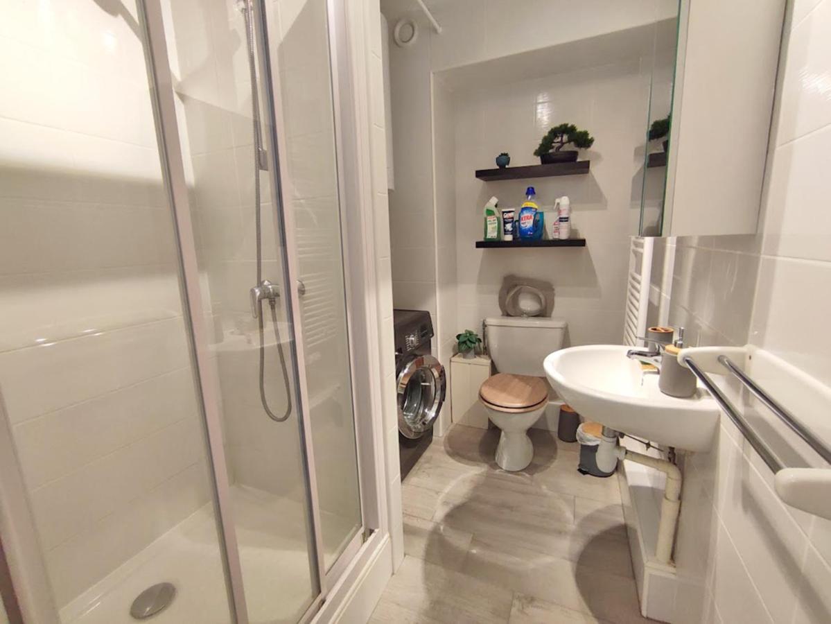 Le Reflet Des Montagnes, Studio, Centre Luchon, 4 Personnes Bagnères-de-Luchon Extérieur photo